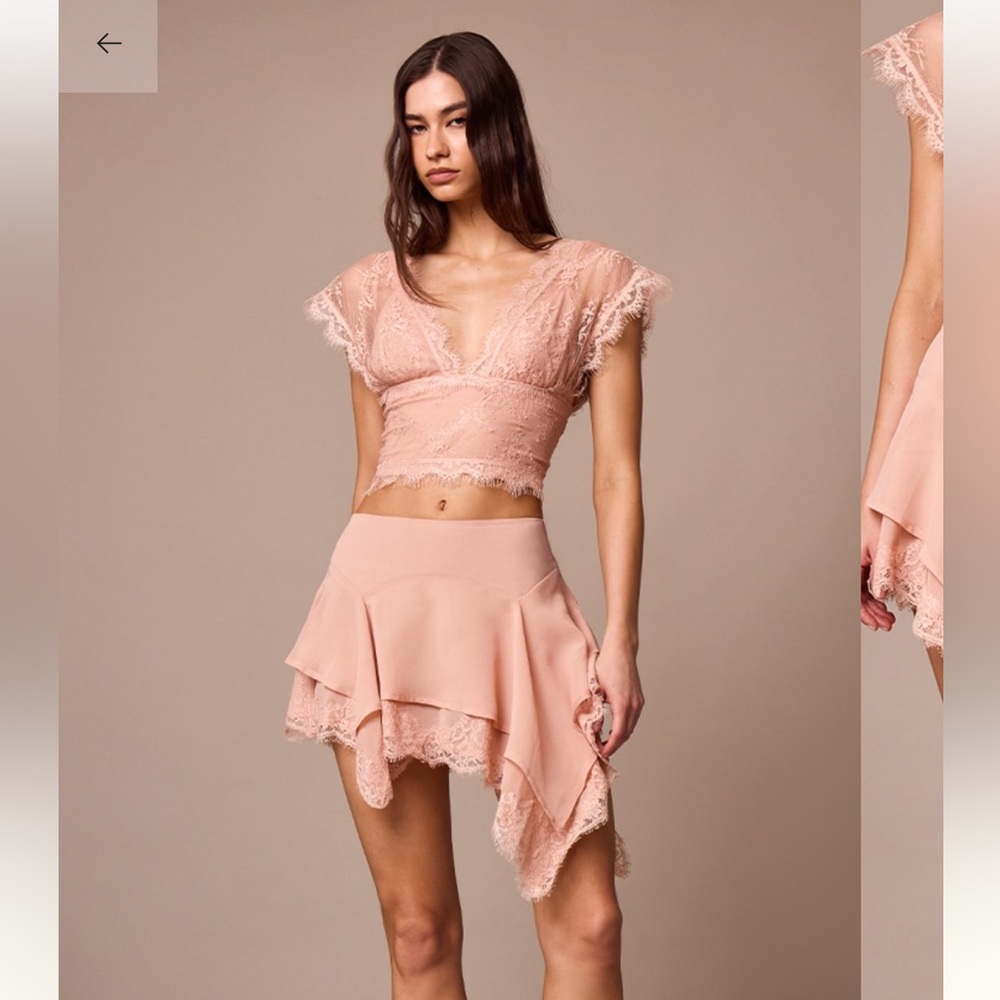 PrettyLittleThing APRICOT CHIFFON LAYERED LACE DETAIL SKIRT SET